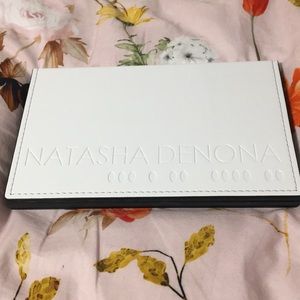 Natasha Denona 28 pallet opened but never used